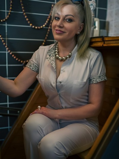 Частная массажистка Елена