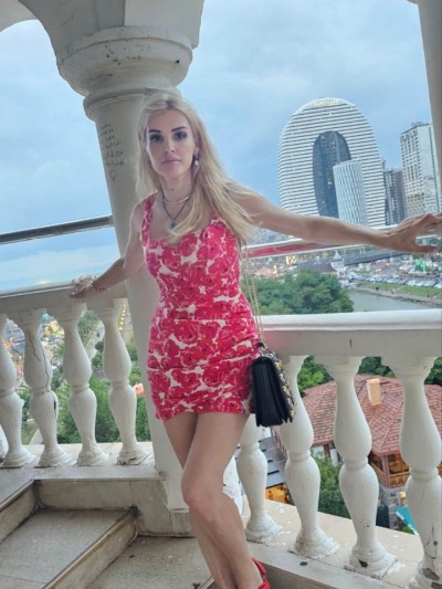 Частная массажистка Елена