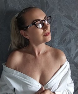 Частная массажистка Юлия 