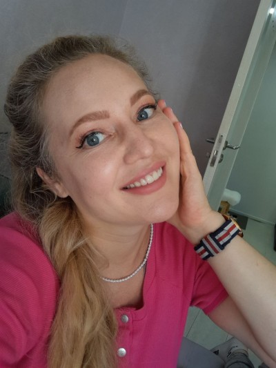 Частная массажистка Полина 