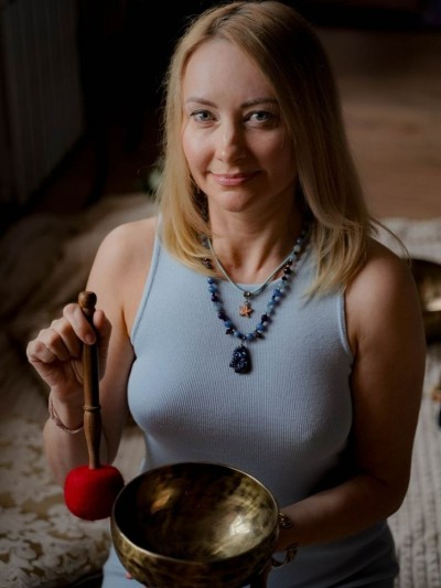 Частная массажистка Юлия 