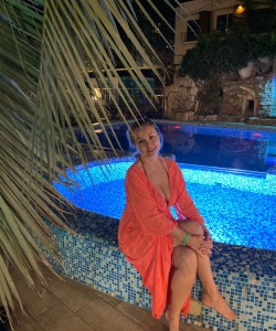 Частная массажистка Полина 