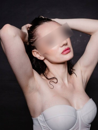 Частная массажистка Лейла 