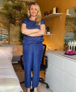 Частная массажистка Караваева Вероника 