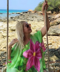 Частная массажистка Лара 