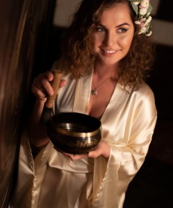 Частная массажистка Юлианна 