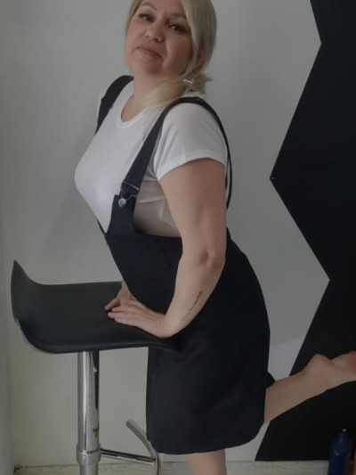 Частная массажистка Елена 