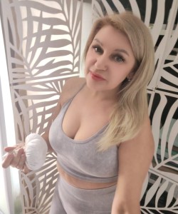 Частная массажистка Елена 